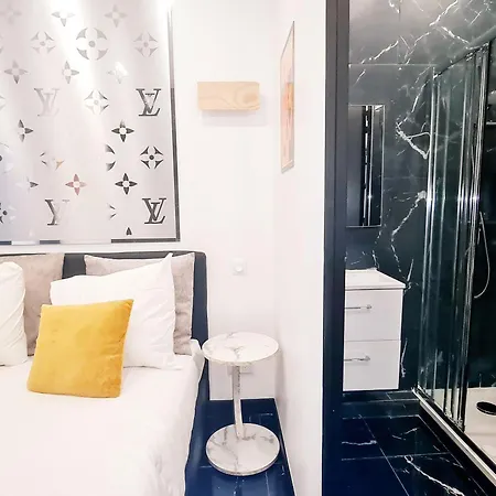 Apartment Urbanflat 189 - Confortable Montparnasse Paris